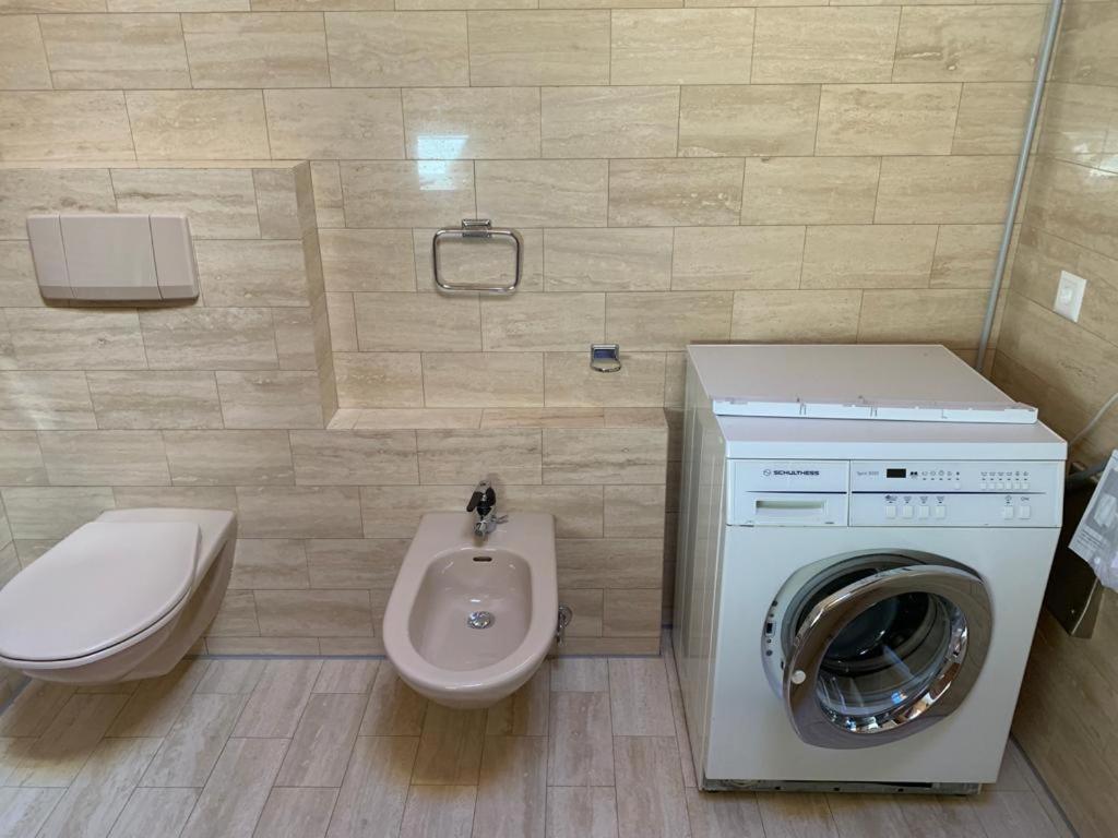 Ferienwohnung Jalet 츄치어브 외부 사진